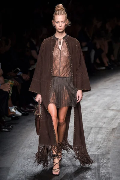 Look 21